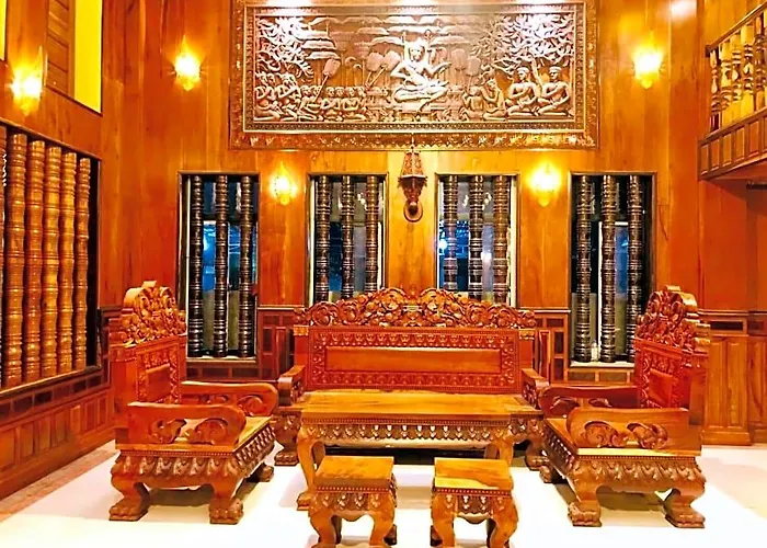 Hello Cambodia Boutique 3*