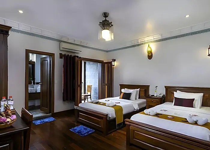 Hello Cambodia Boutique 3*