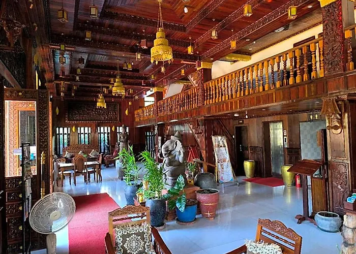 Hello Cambodia Boutique