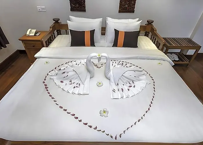 Hello Cambodia Boutique 3*